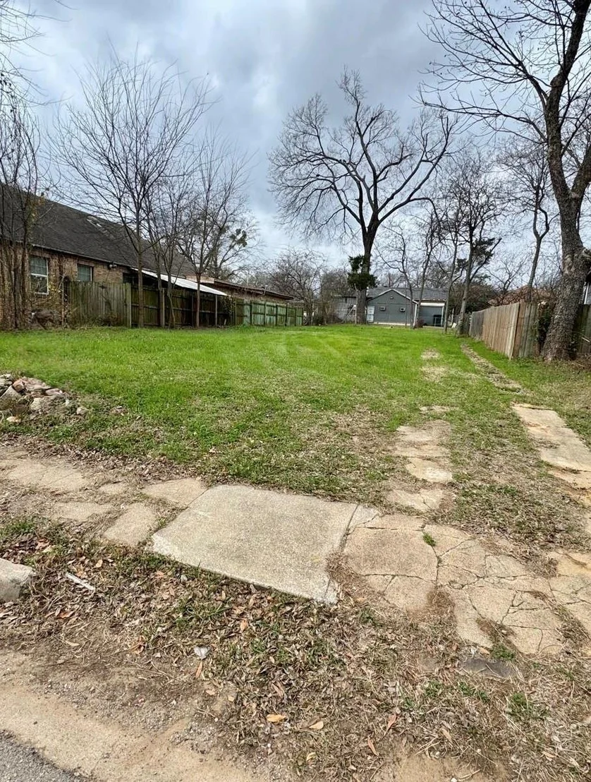 Photo of 706 N Della Avenue