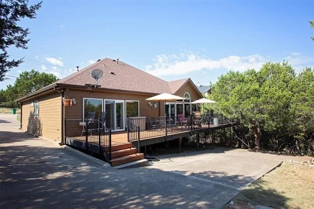 Photo of Unit 2 at 880 Cliffs Drive