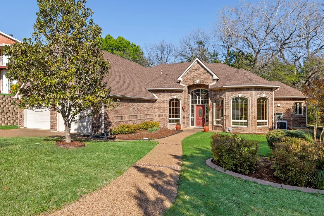 Photo of 314 Harbor Landing Drive