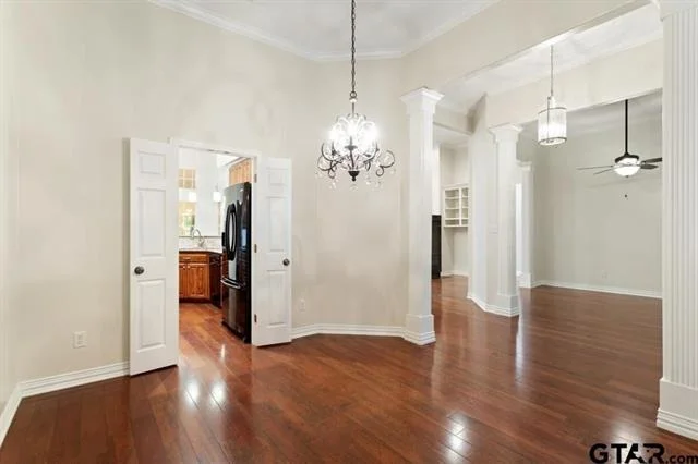 Photo of 1620 Brookhollow Drive