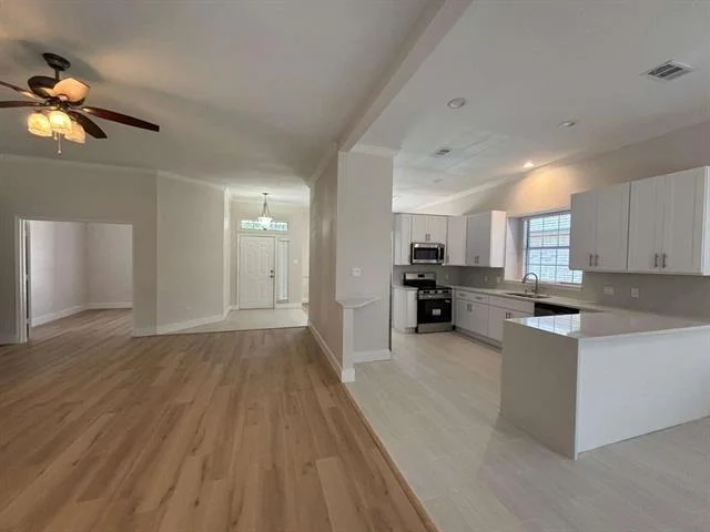 Photo of 4209 Bermuda Drive