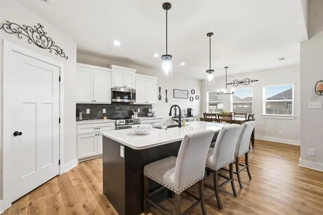 Photo of 6833 Desert Willow Trail