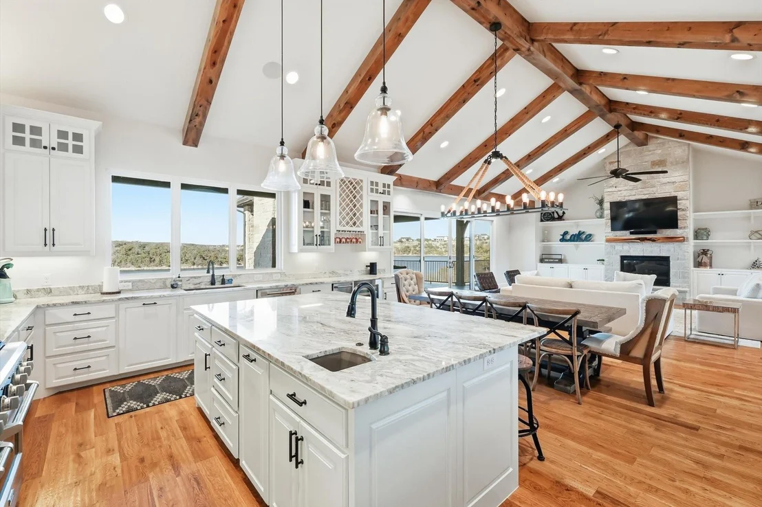 Photo of 7105 W Hells Gate Drive