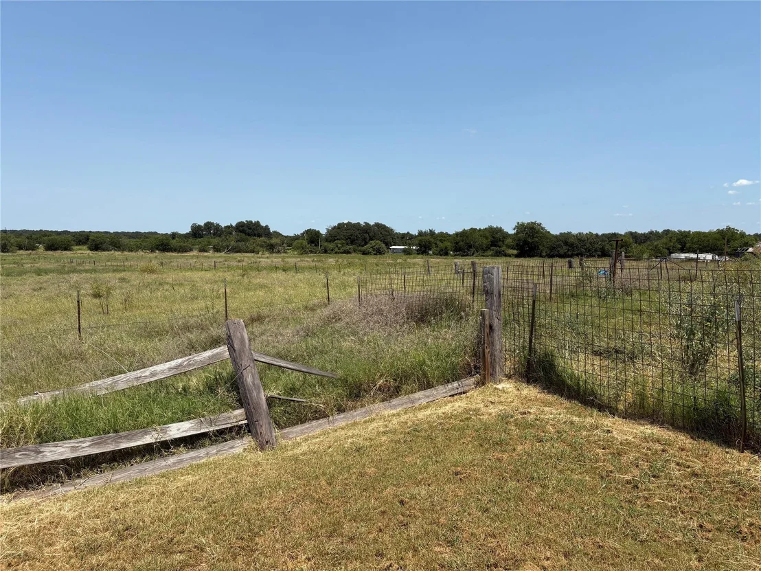Photo of 912 Highway 36 W