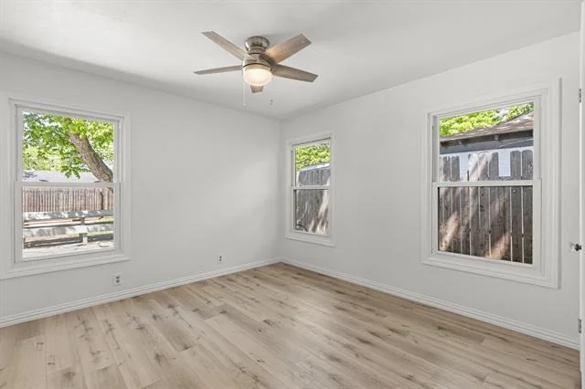 Photo of 2427 Centerville Road