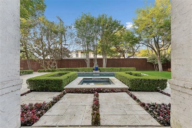 Photo of 6007 Stefani Drive