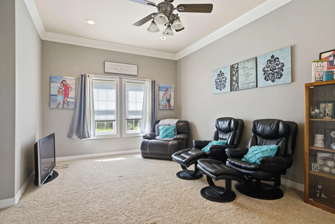 Photo of 10936 Deer Creek Drive