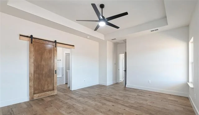 Photo of 140 Logan