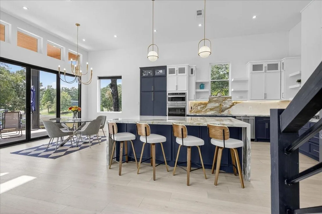 Photo of 111 Nob Hill Circle