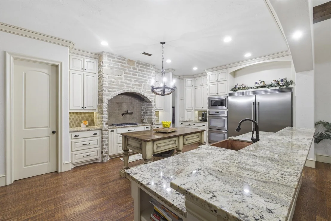 Photo of 1025 Cedar Glen Trail