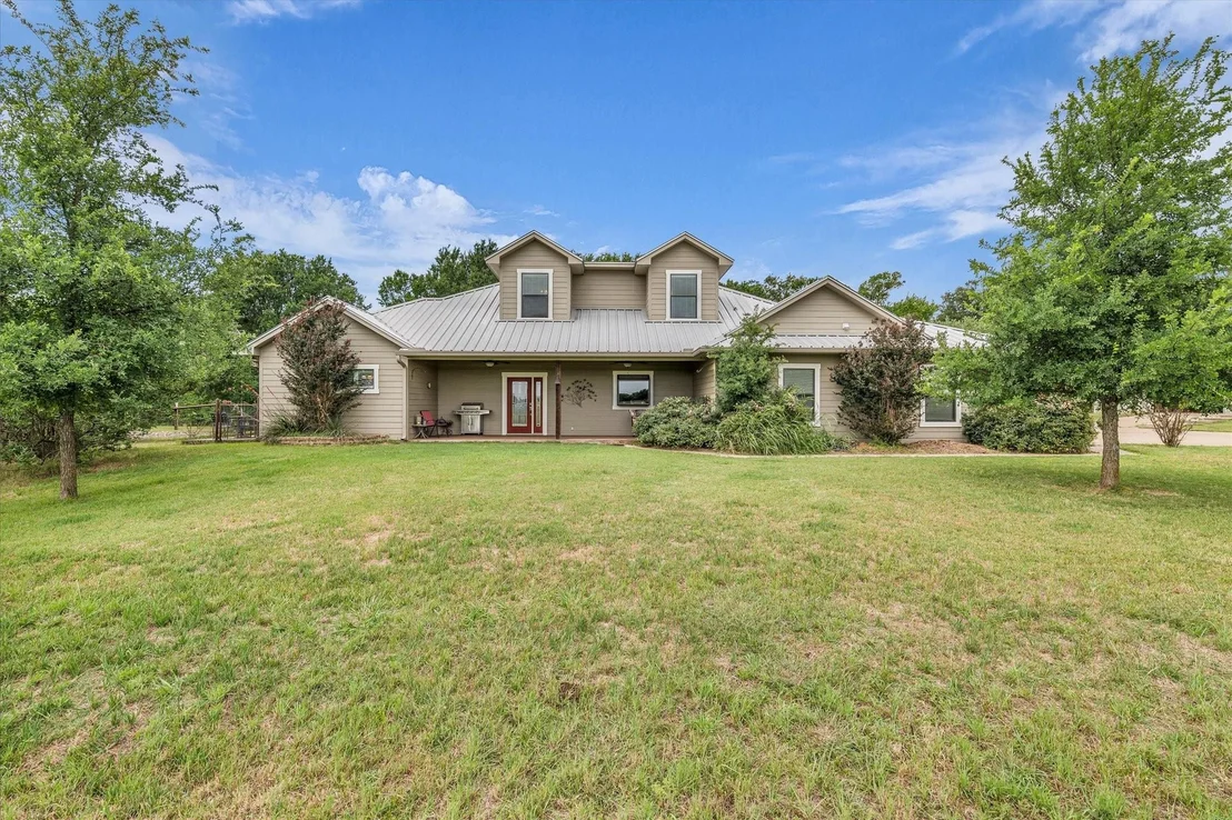 Photo of 613 Bone Road