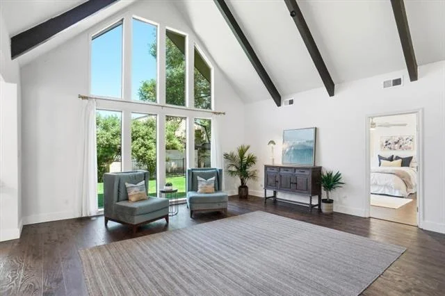 Photo of 4213 Winding Way