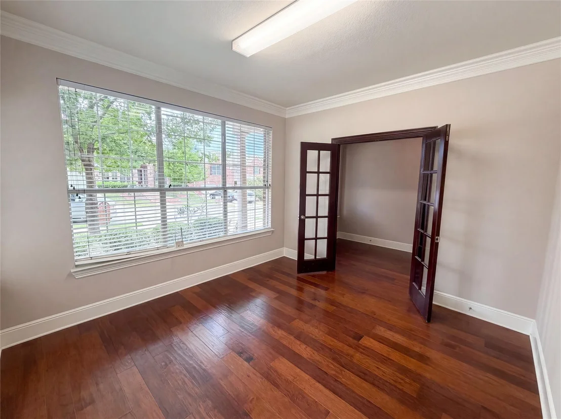 Photo of 10330 Sandbar Drive