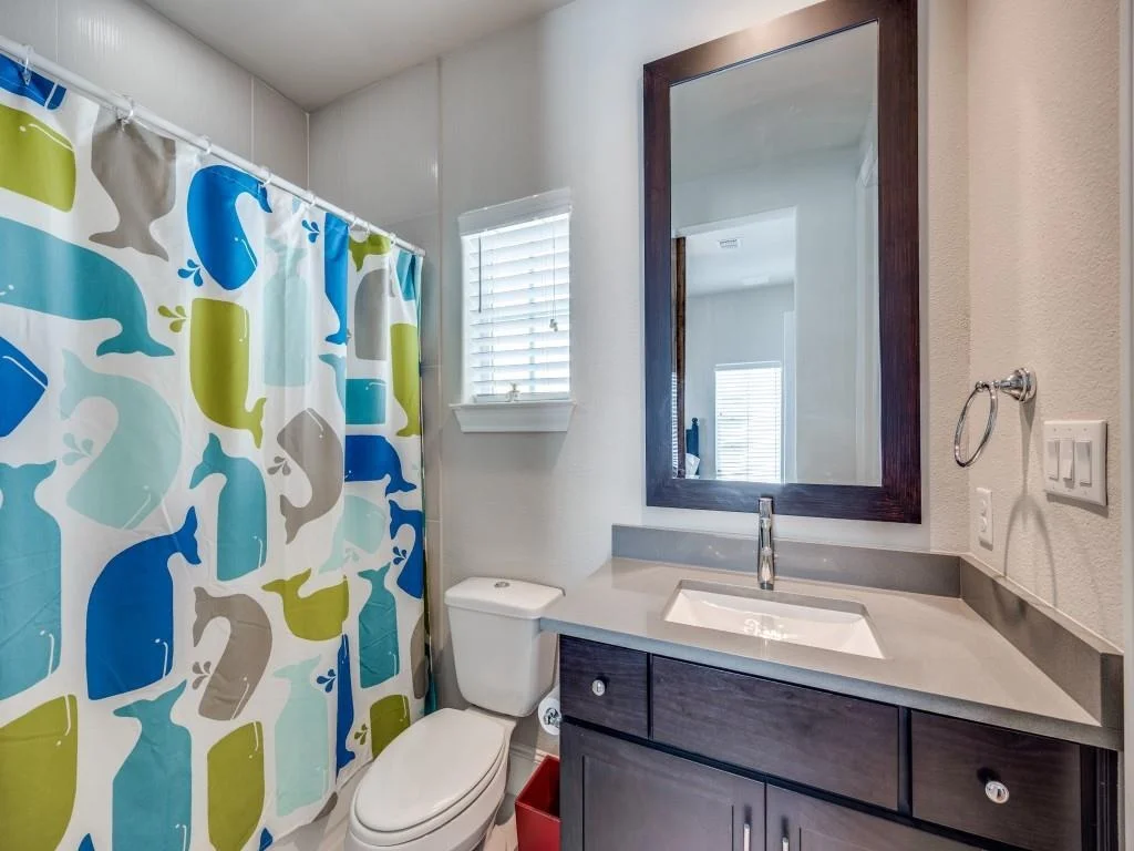 Photo of 716 Wooster Lane
