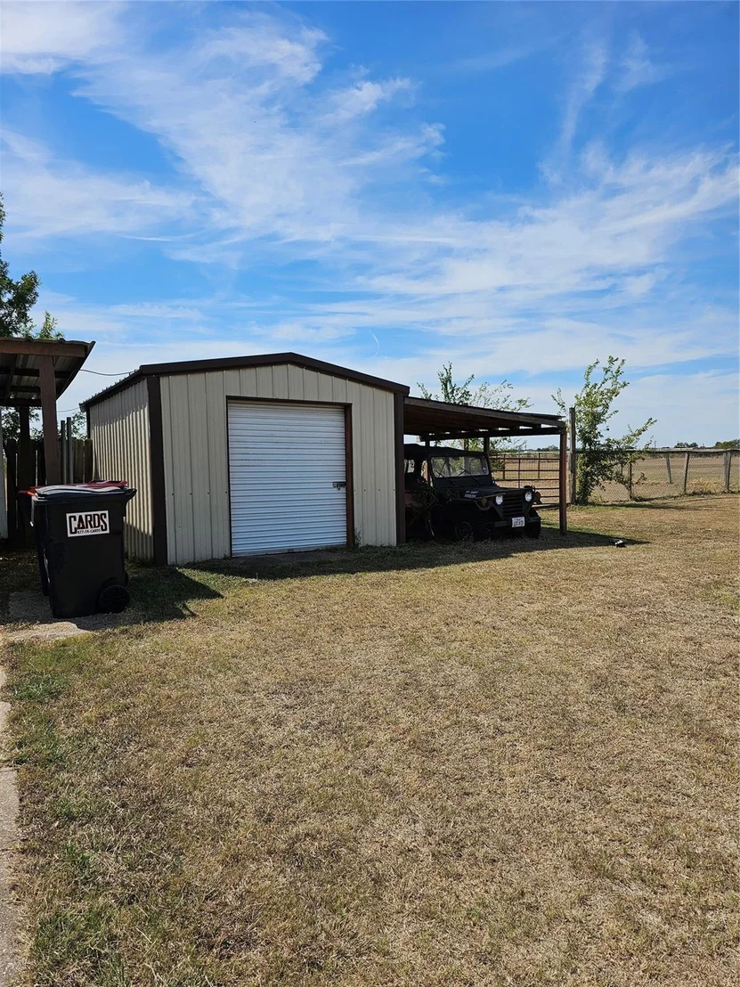 Photo of 5118 Brookview Circle