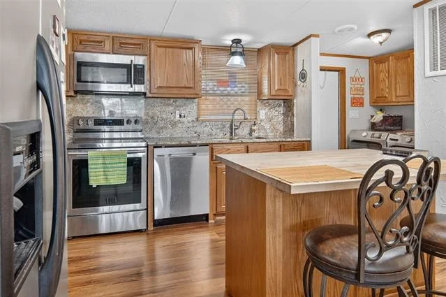Photo of 313 Butler Point Road