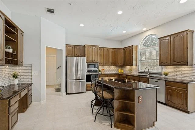 Photo of 5604 Exeter Drive