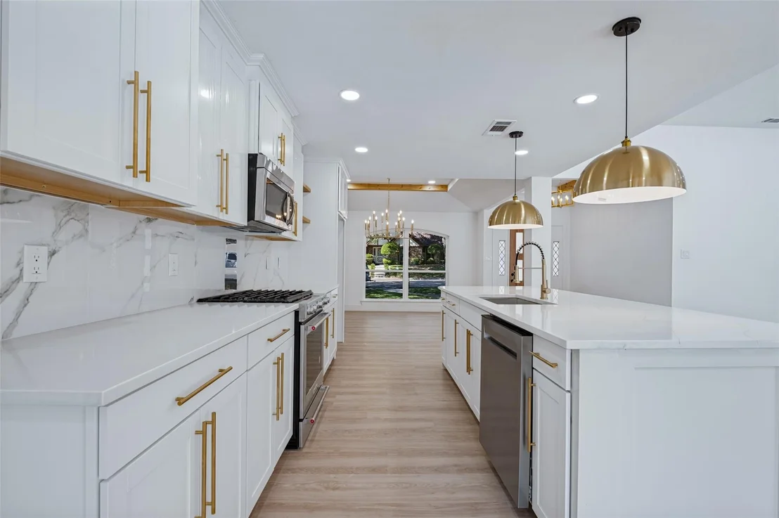 Photo of 338 Mantlebrook Drive