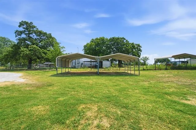 Photo of 1040 Earp Road