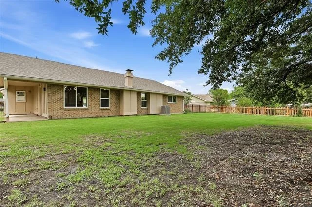 Photo of 2804 Elk Grove Road