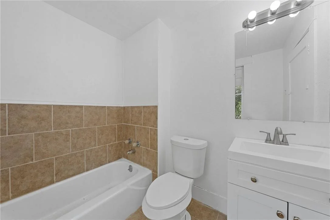 Photo of 433 Chambers Street