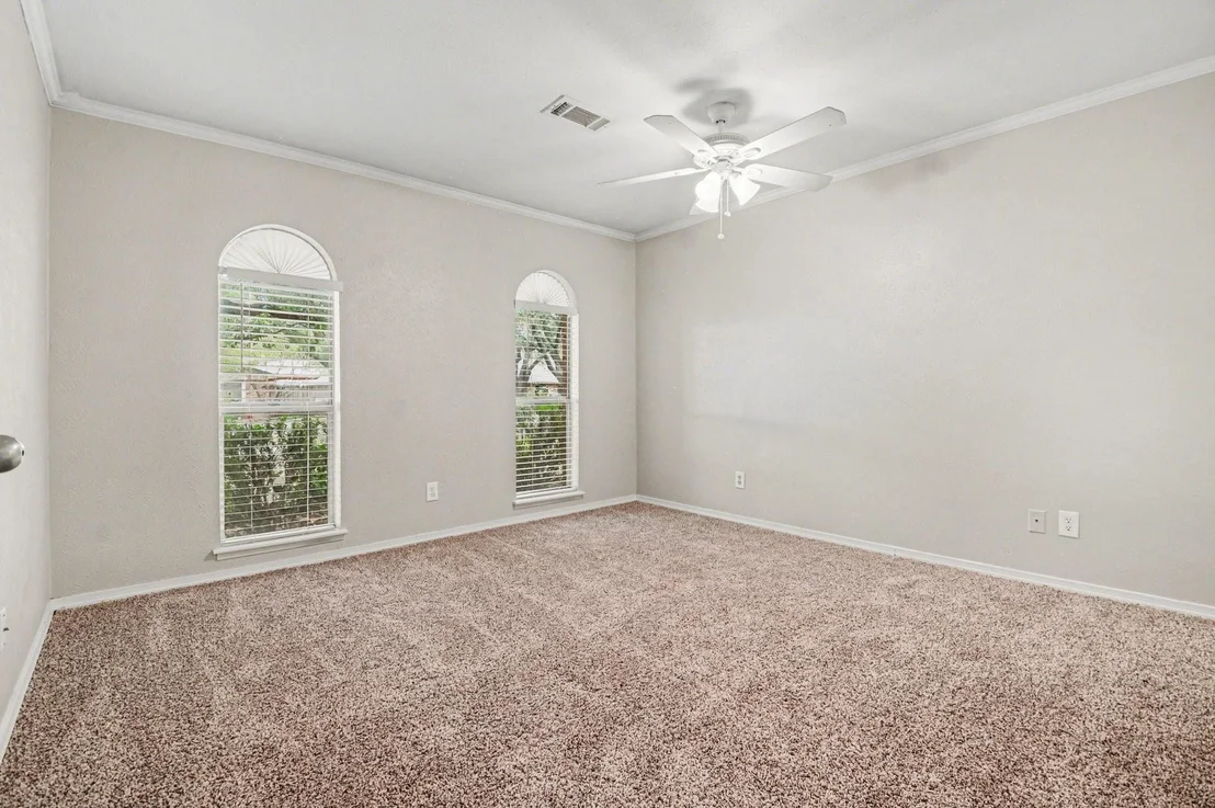 Photo of 1408 Vanderbilt Drive