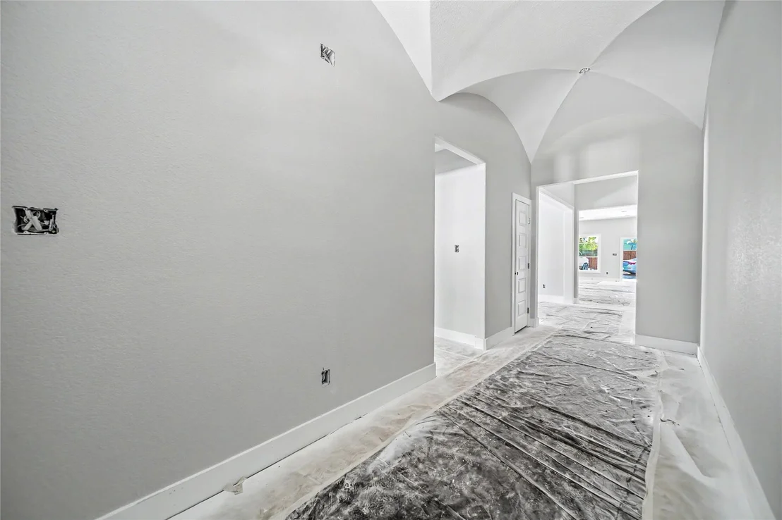 Photo of 513 Armstrong Road
