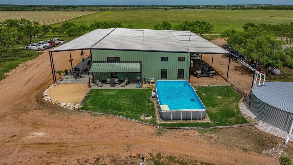 Photo of 1250 County Rd 419