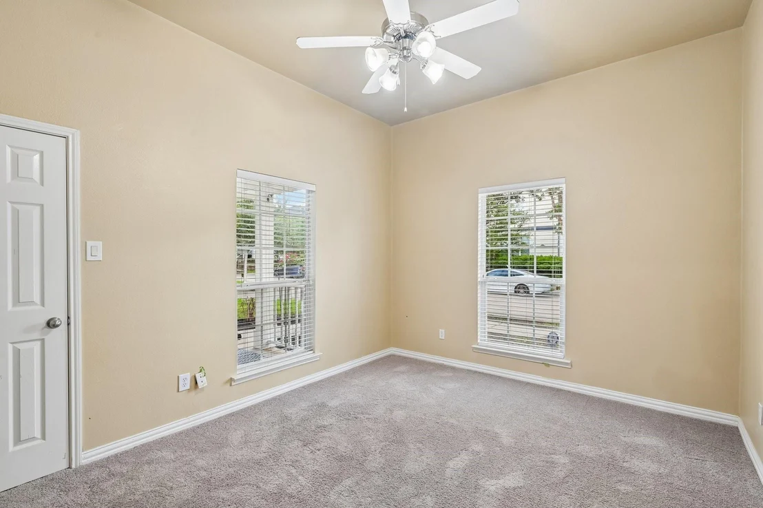 Photo of 1321 Stone Mountain Parkway