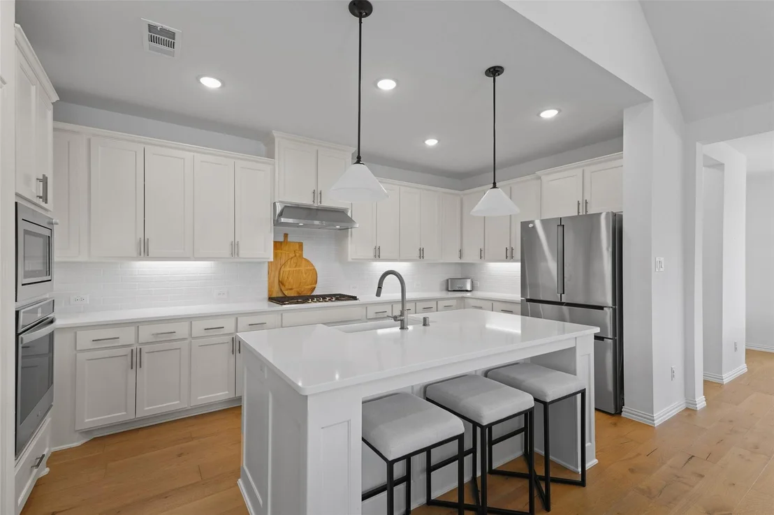 Photo of 6012 Mapleshade Way