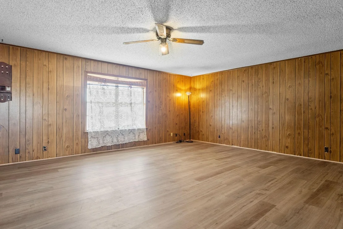 Photo of 1699 County Road 3240