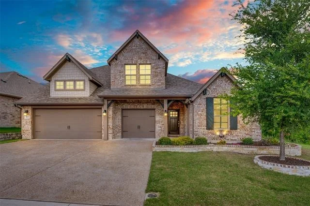 Photo of 4015 Cloverleaf Trail