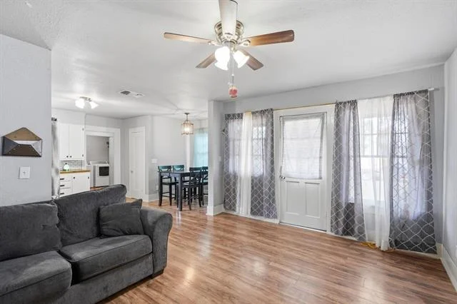 Photo of 512 Yucca