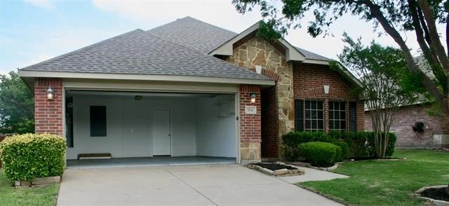 Photo of 704 Windflower Drive