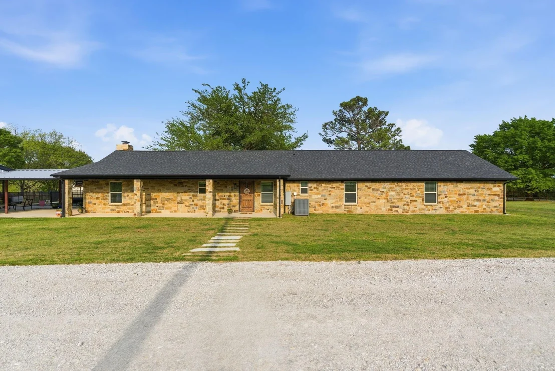Photo of 187 County Road 4195