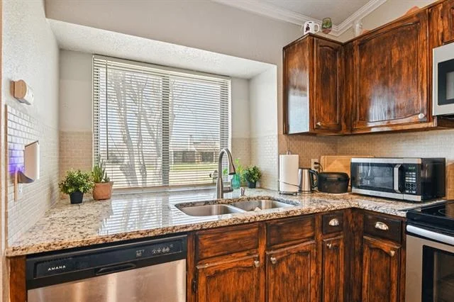 Photo of 1318 Oak Run Drive