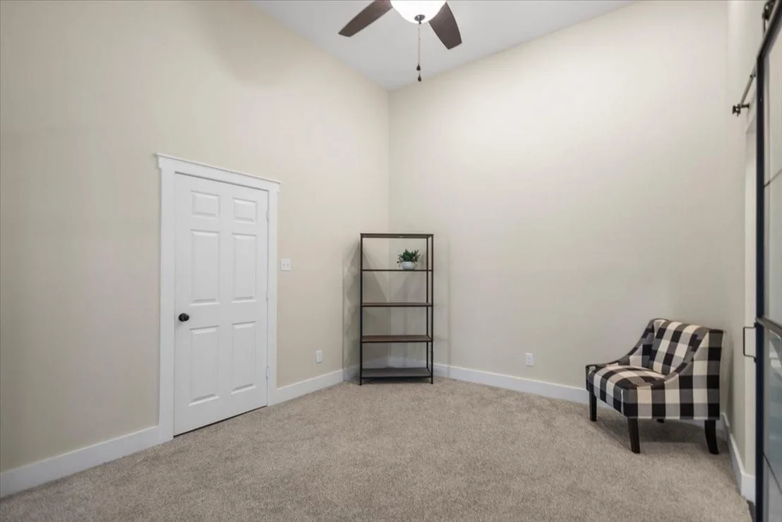 Photo of 12032 C R 461