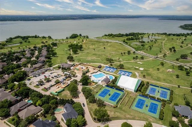Photo of 1400 Fairlakes Pointe Drive