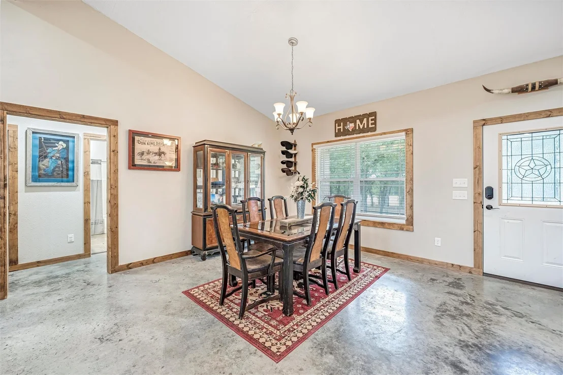Photo of 6000 County Road 351