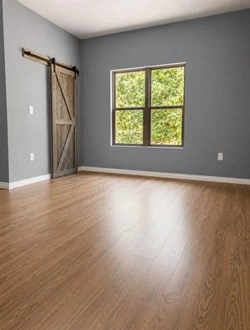Photo of 469 Holly Glen