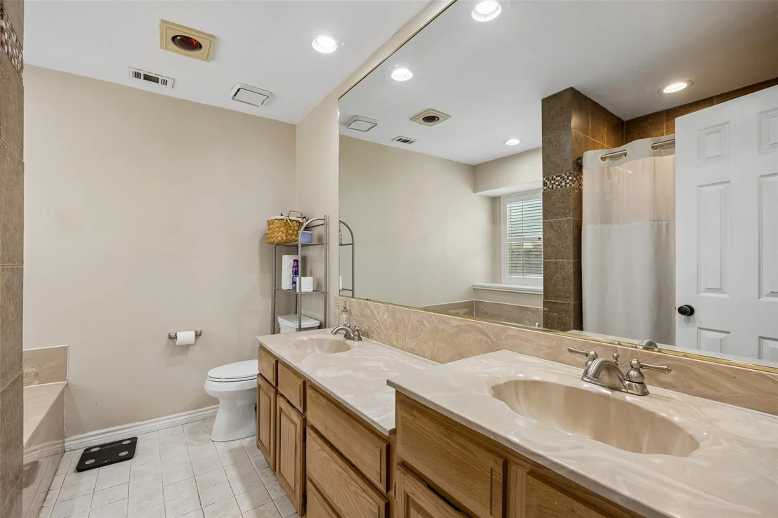 Photo of 626 Echo Drive