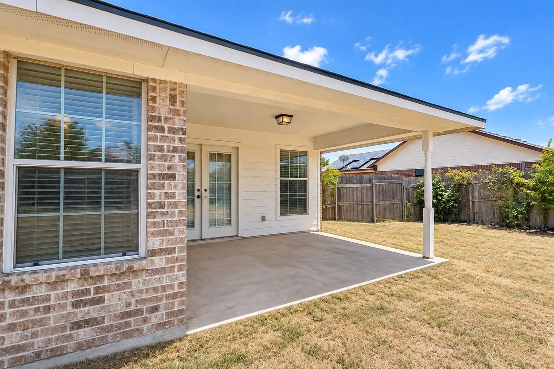 Photo of 203 Knight Lane