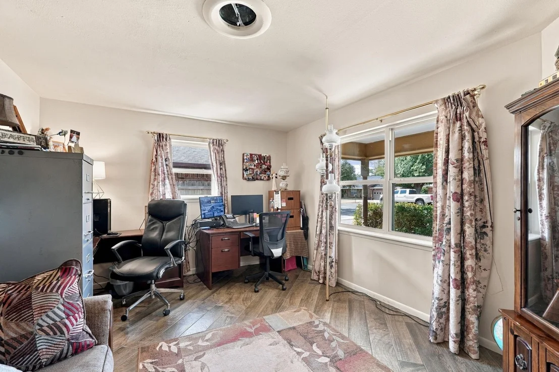 Photo of 4333 Caprock Road