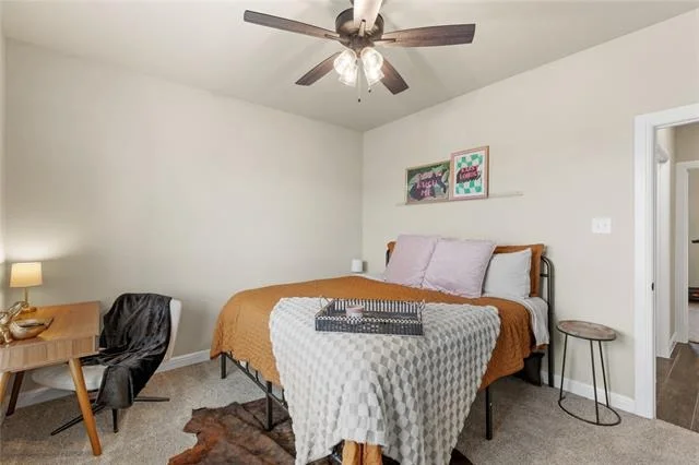 Photo of 916 Silverleaf Drive