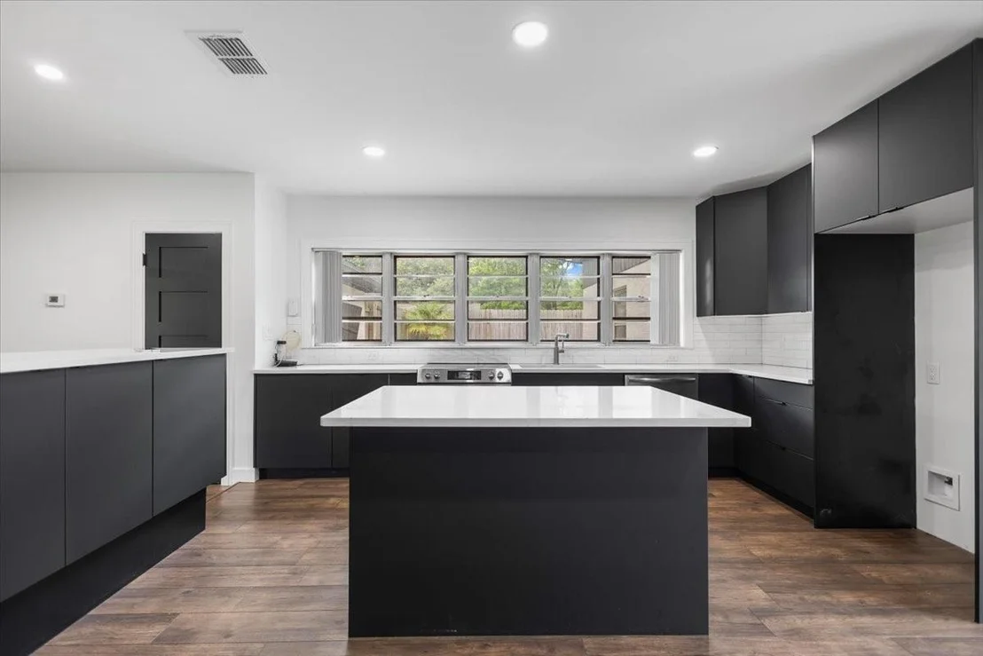 Photo of 1007 Lincoln Drive