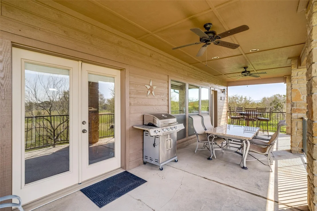 Photo of 1102 Eagle Point Circle