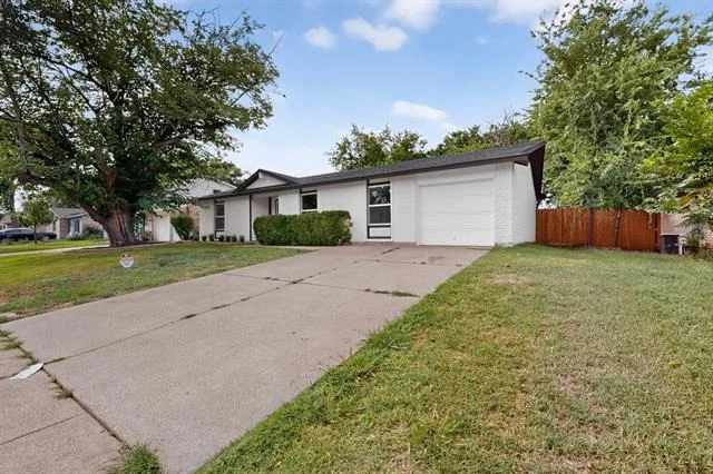 Photo of 1402 Shelmar Drive