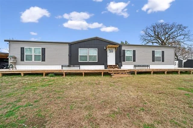 Photo of 15099 E State Highway 243