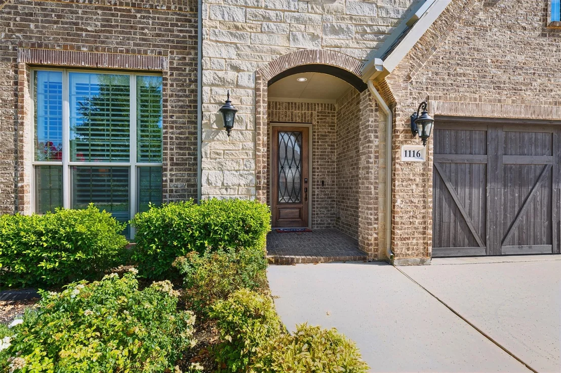 Photo of 1116 Broadmoor Way