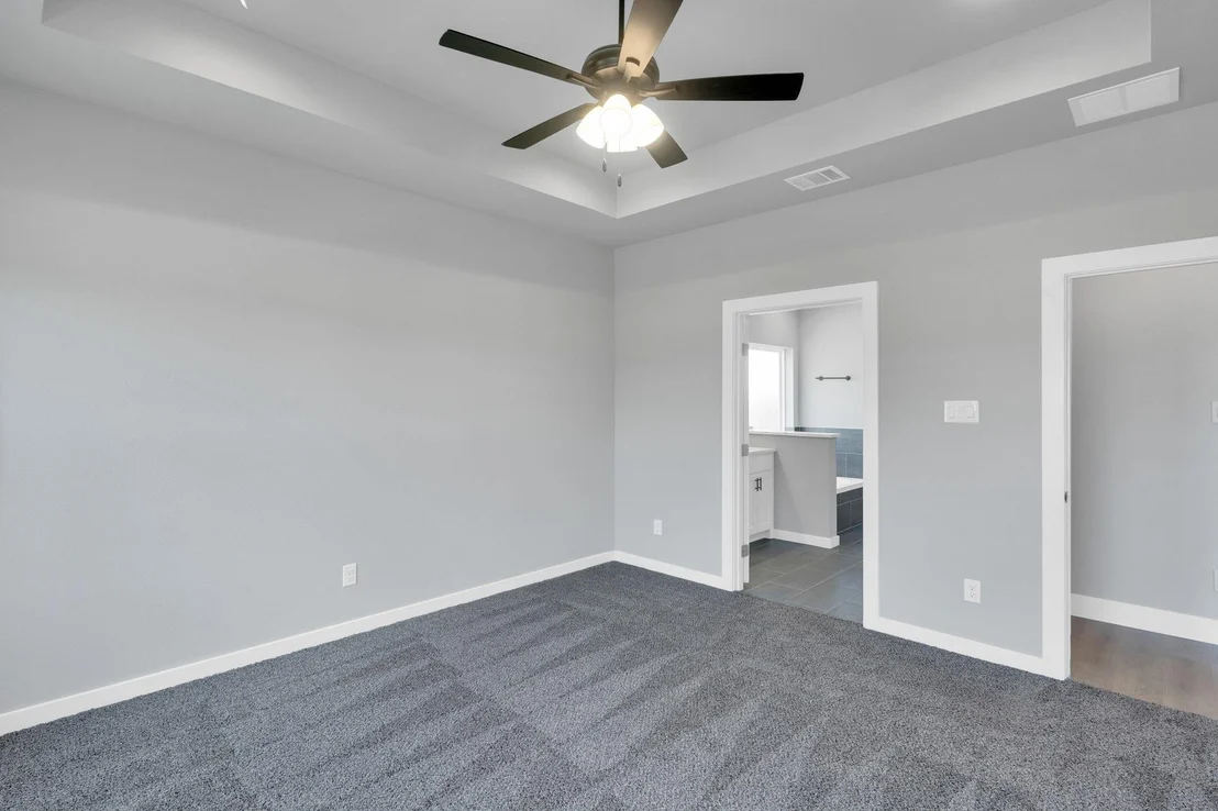 Photo of 350 E Lamar Street